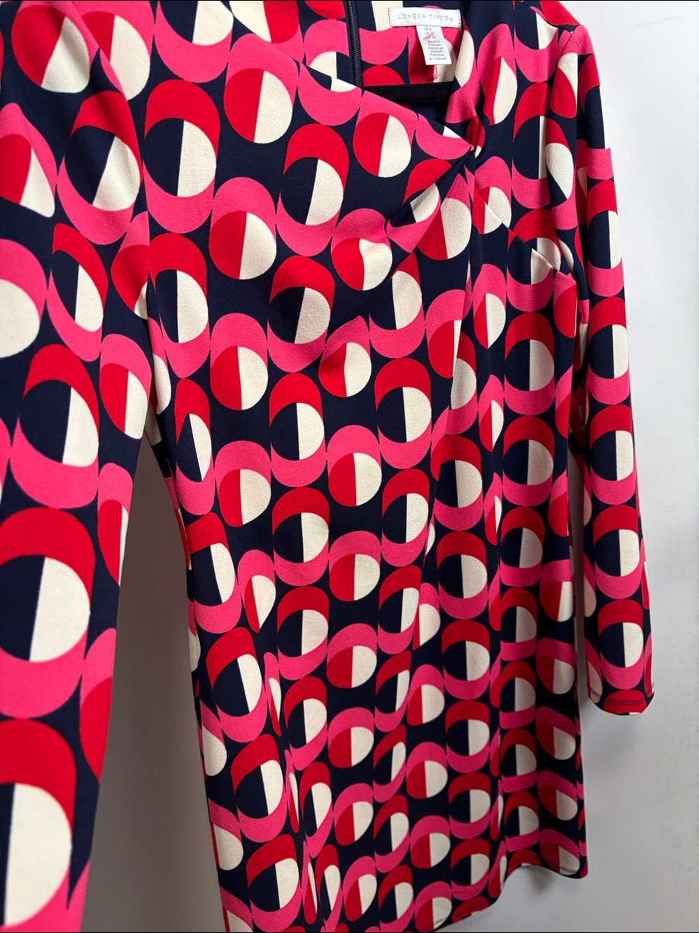 London Times Vibrant Pink and Navy Long Sleeve Dress - Picture 4 of 12